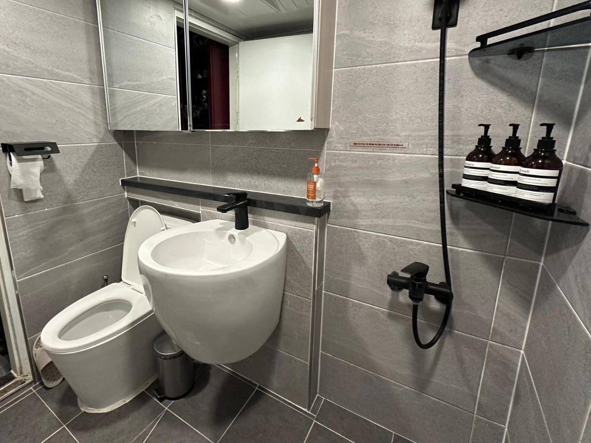 Apartment Wizard House In Seoul